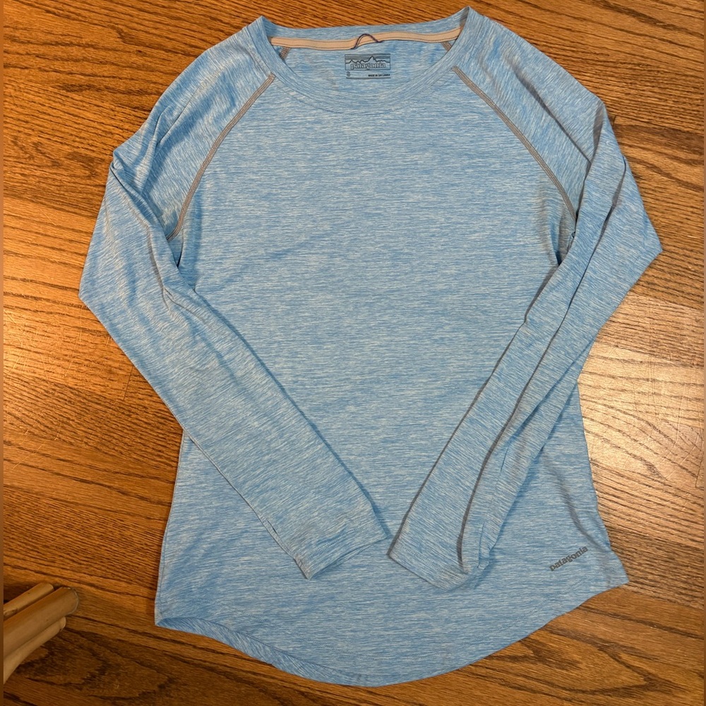 Patagonia blue heathered long sleeve shirt size small